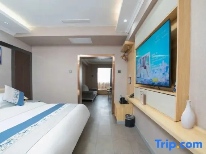 2 Bedrooms Deluxe Suite