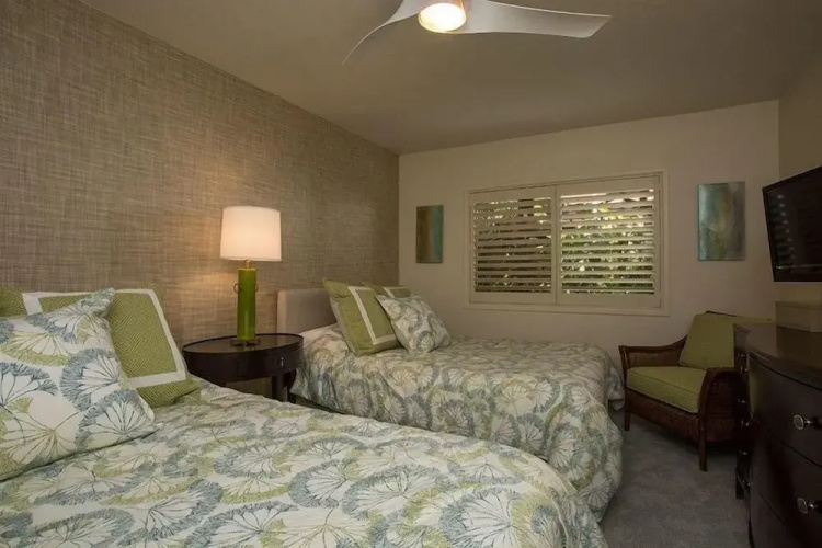 Makena Surf, #g-104 2 Bedroom Condo by RedAwning