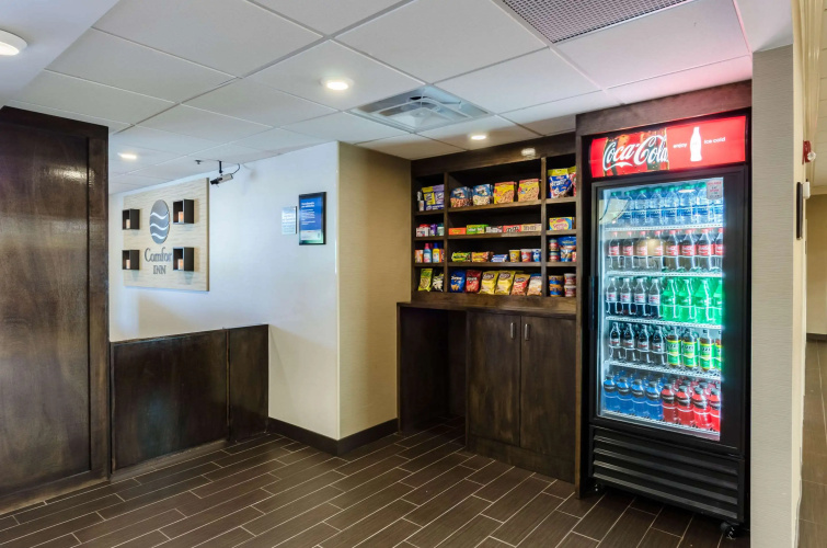 Comfort Inn Randolph - Boston photo 13