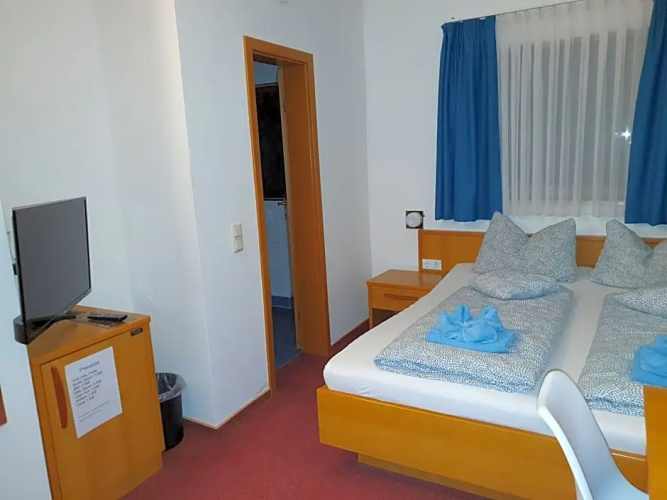 Mainstern Hotel