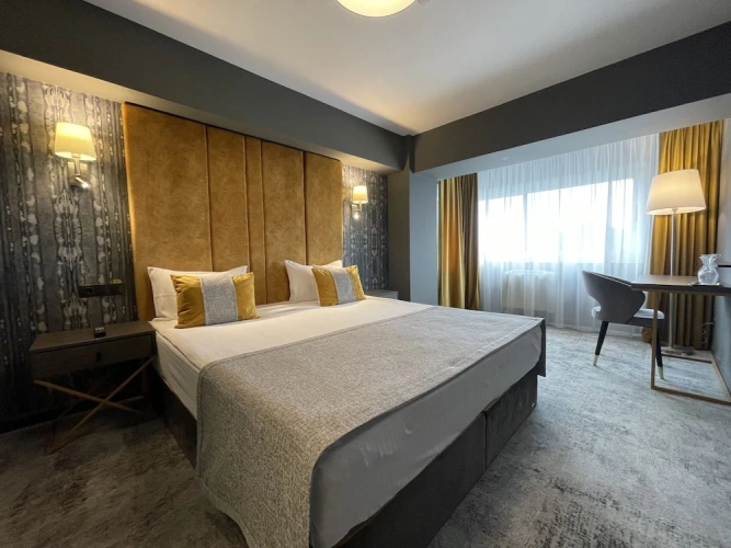 Executive Suite with balcony