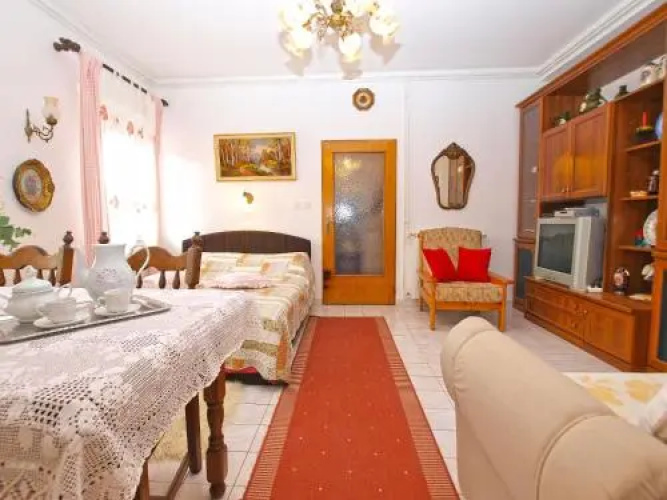 Apartments Vesna 1236