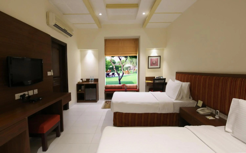 Lemon Tree Hotel Tarudhan Valley
