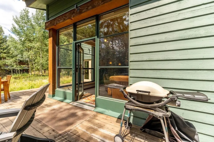 Ski Tip by Summit County Mountain Retreats