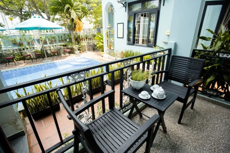 Deluxe Double room with balcony and with pool view