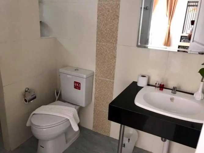 Standard Twin room with garden view