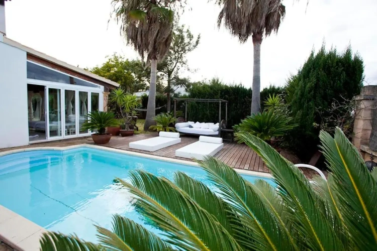 Villa with Private Pool