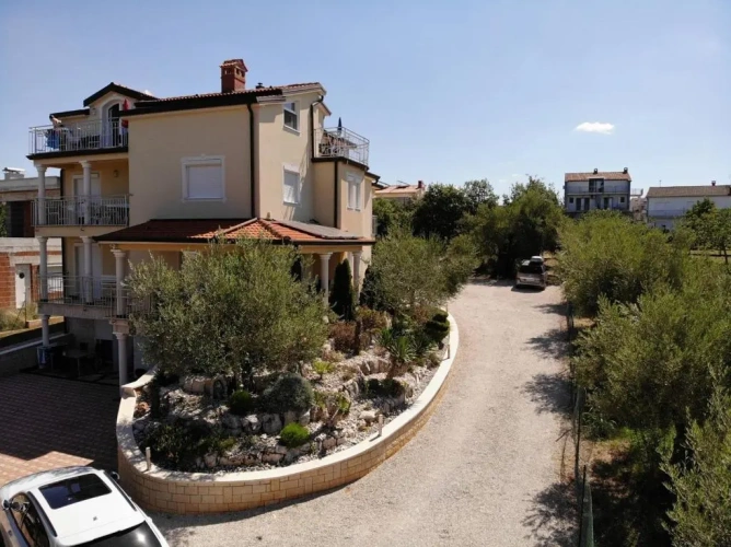 Apartment with balcony