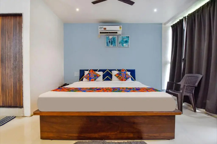 Capital O 87586 Hotel Code