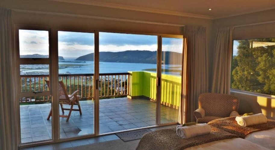 Knysnaviews Guest HouseOver view