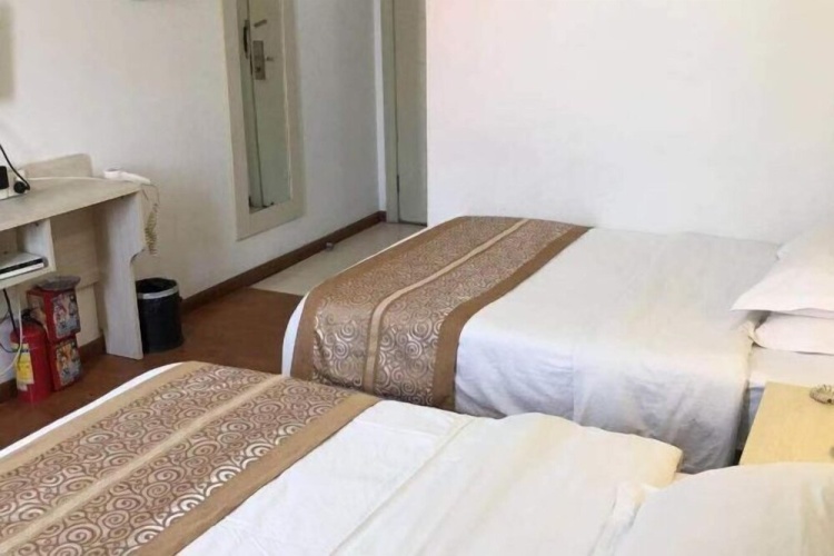 Xinyi Hotel