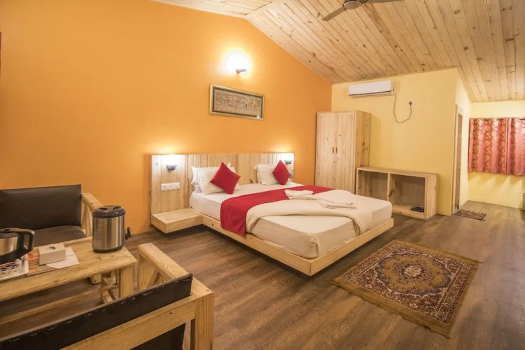ARK Resorts