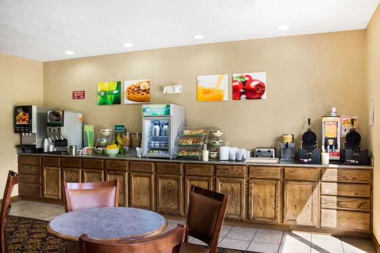 EverSpring Inn & Suites photo 19