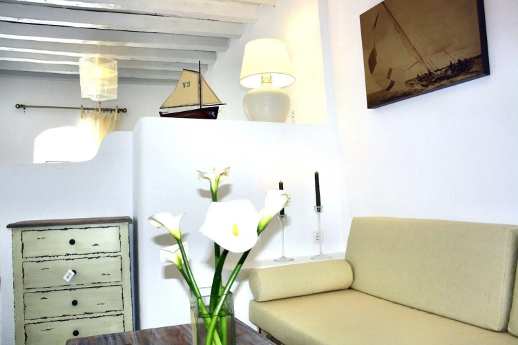 Mariakis Studios