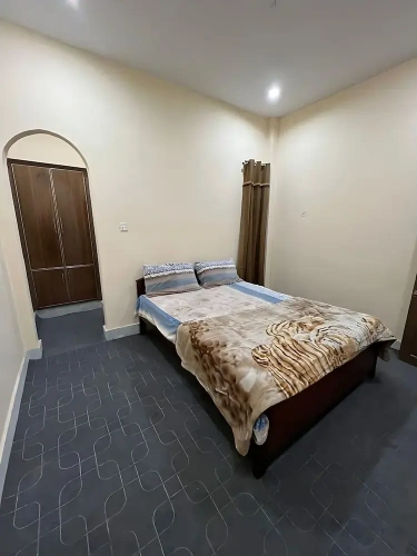 Economy room