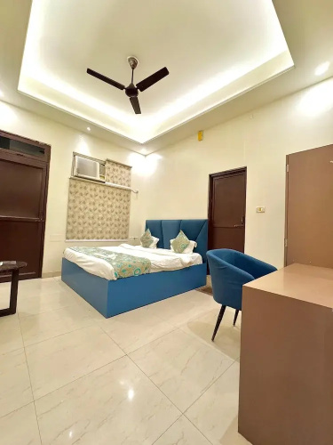 Sahani Hotel