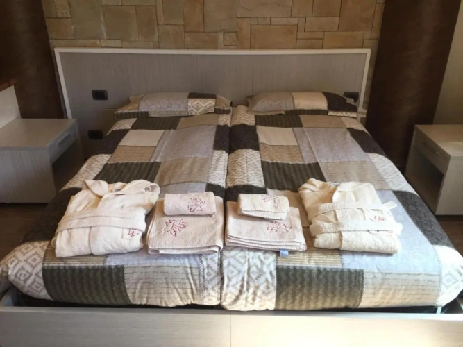 Premium Quadruple room