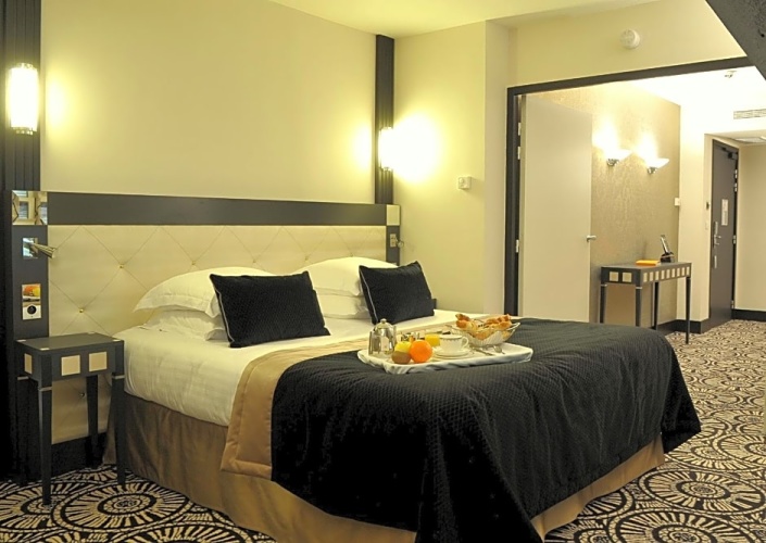 Deluxe Double Suite