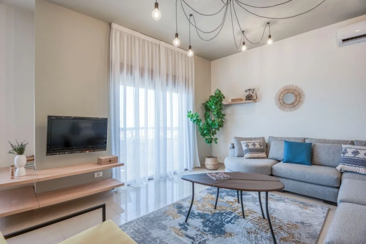 3 Bedrooms Apartment with balcony and with city view