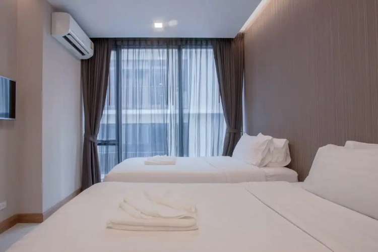 Deluxe Twin Suite with balcony