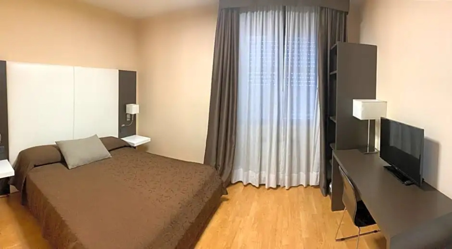 Hotel Tiby