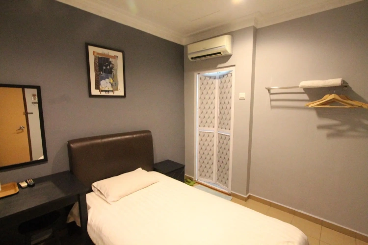 Superior Single room