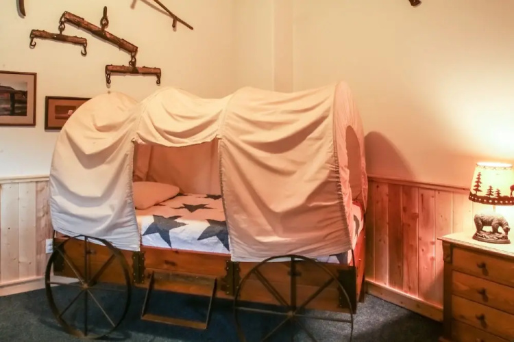 Alpine Acres Lodge