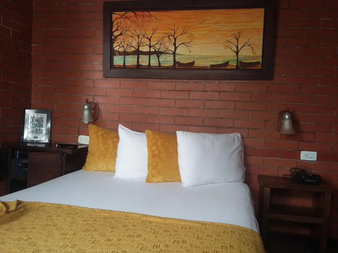 Hotel Casa Abril I