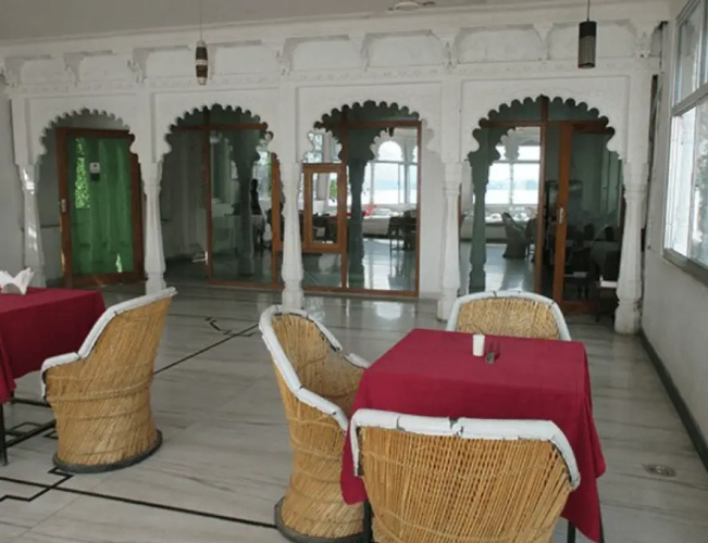 The Lake Haveli