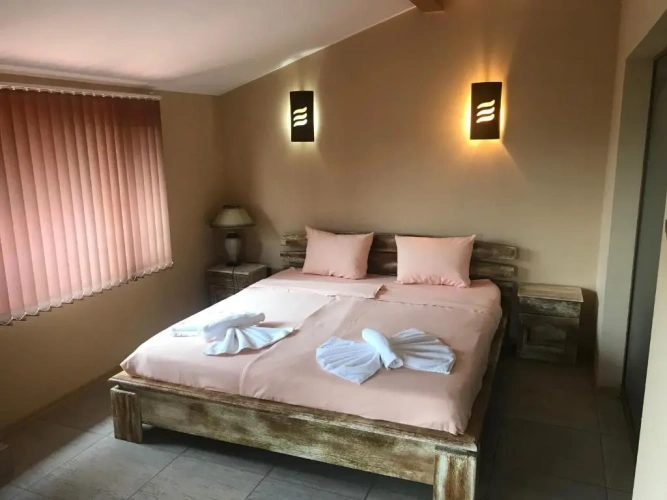 1 Bedroom Deluxe Suite