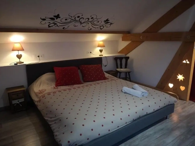 Standard Quadruple room with balcony and with mountain view