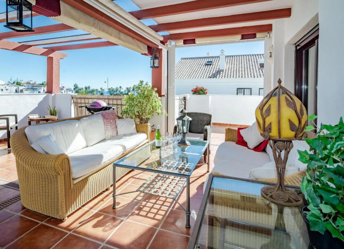 Penthouse close to the beach