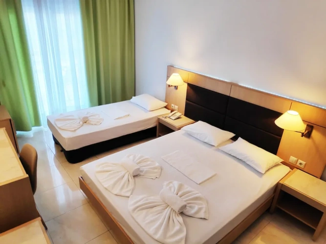 Triple room