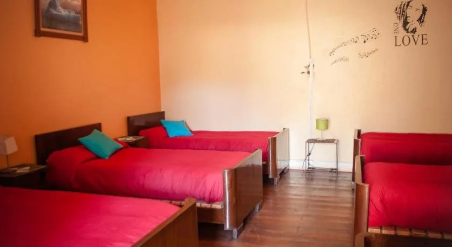 Kom Hostal - Hostel