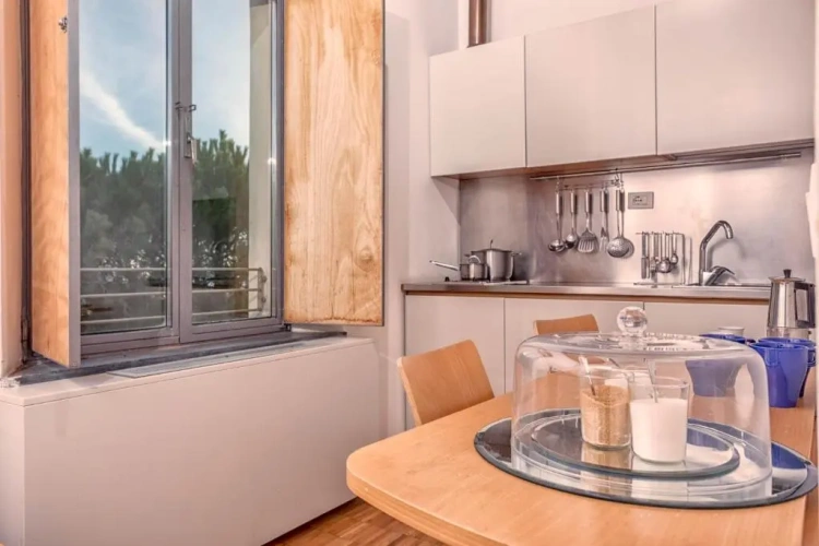 2 Bedrooms Apartment