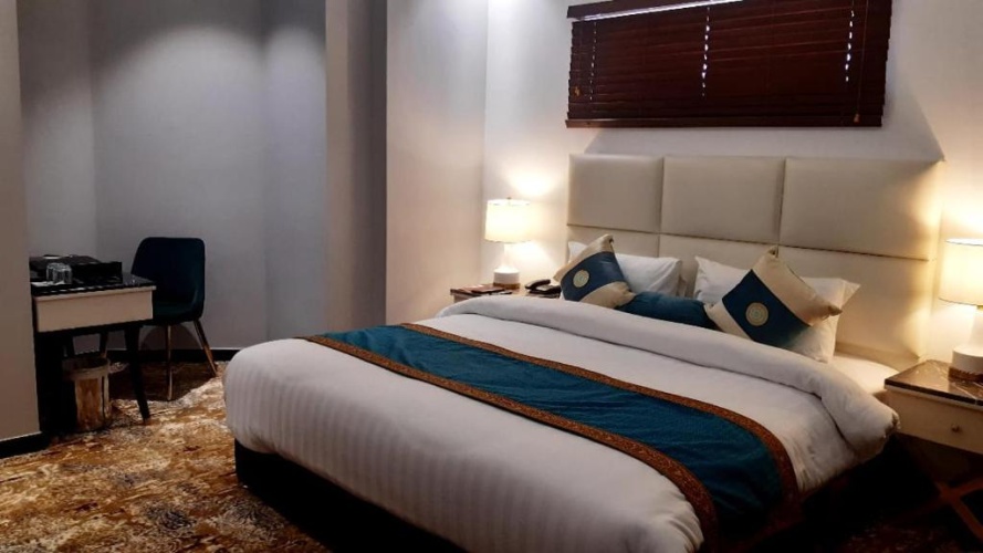 Executive Double Suite