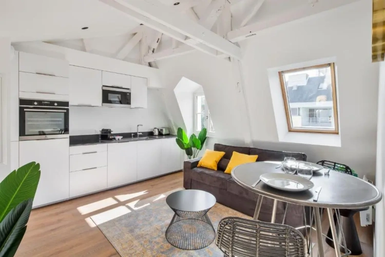 1 Bedroom Apartment