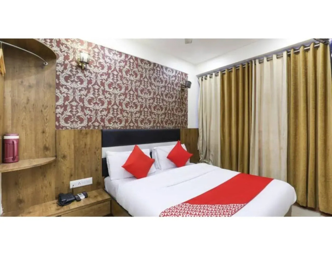 Hotel Supreme