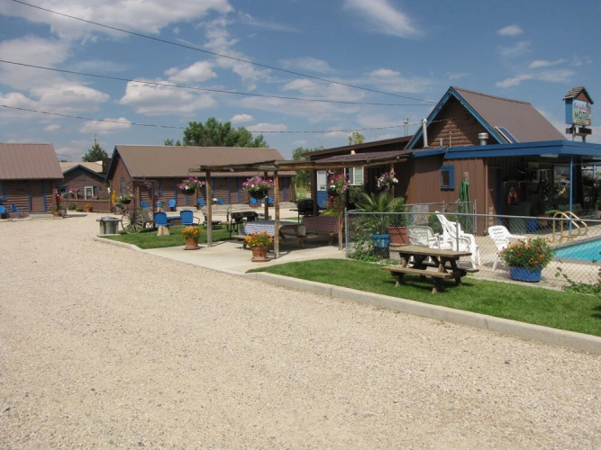 Blue Gables Motel
