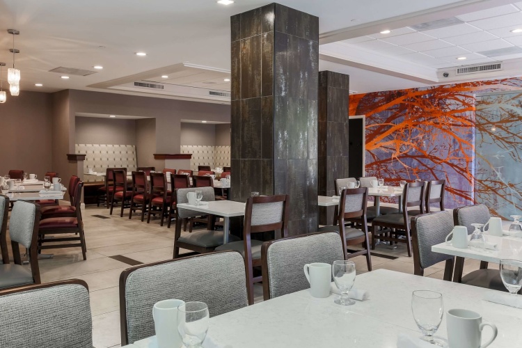 DoubleTree by Hilton Hotel Atlanta Airport photo 27