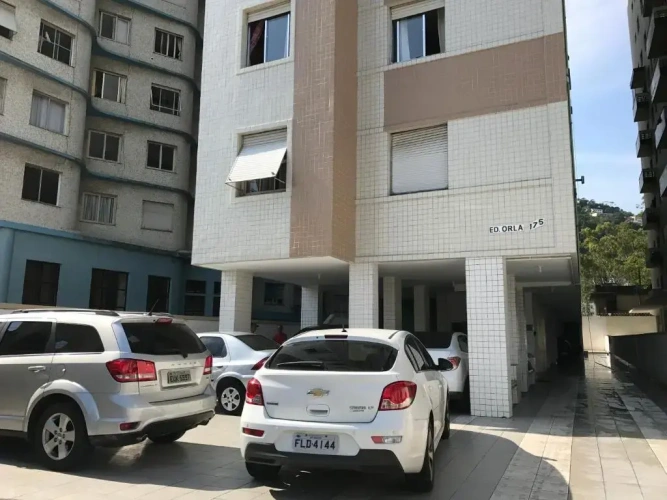 2 Bedrooms Apartment with sea view