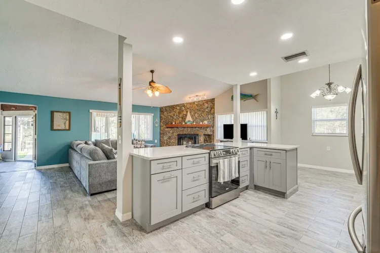 Riverfront Home With Private Dock, Fire Pit!