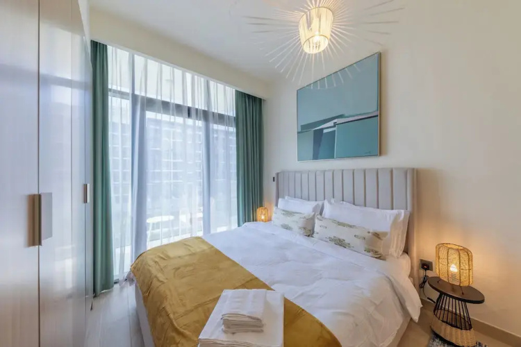 Bright and cozy studio in Azizi Riviera