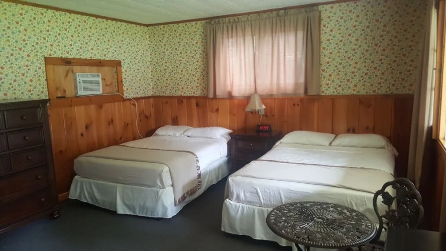Quadruple Suite