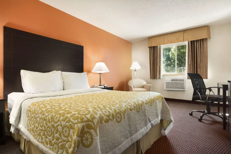 Sunrise  Inn