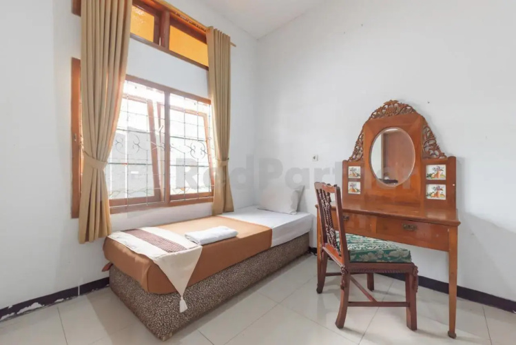 OYO 211 Seruni Residence