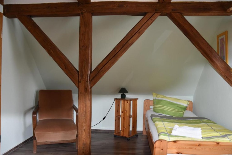 Standard Single room