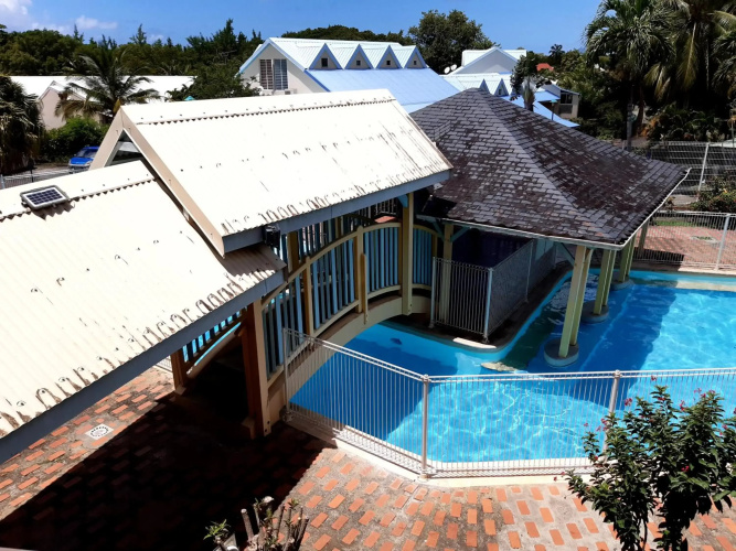 Studio Climatisé - Piscine-Plage - 1 à 2 personnes