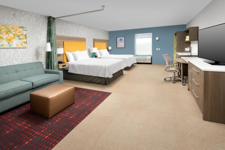 Quadruple Suite