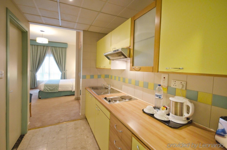 Al Bustan Centre & Residence photo 18